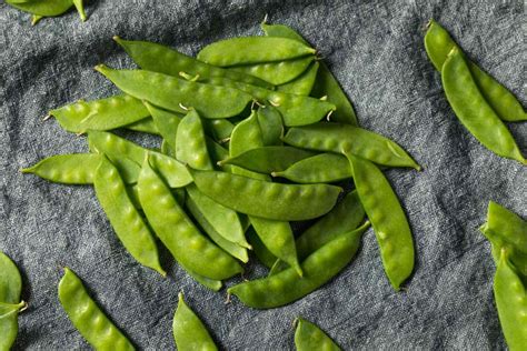 snow-peas-recipes-quick-and-easy-ideas-fine-dining image