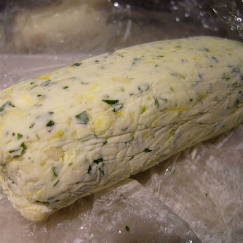 best-horseradish-butter-recipe-how-to-make image