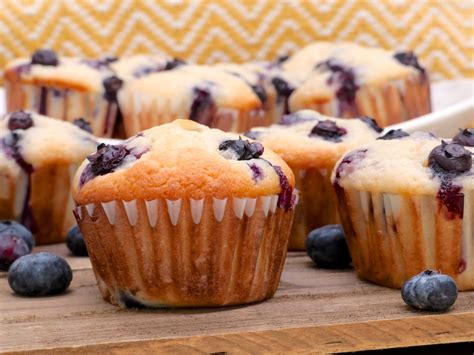 blueberry-cream-cheese-muffins-divas-can-cook image