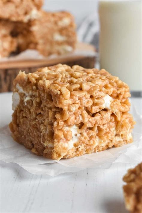 peanut-butter-marshmallow-squares-dance-around image
