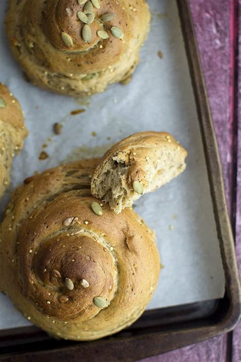vegan-seeded-challah-bread-for-breadbakers image