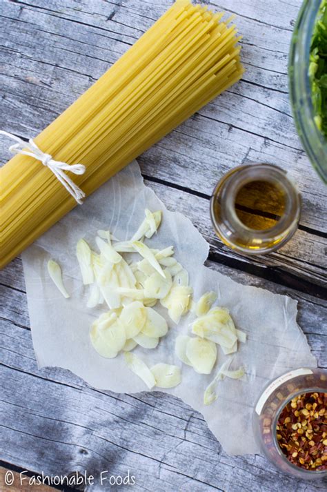 5-ingredient-garlicky-green-bean-pasta-fashionable image