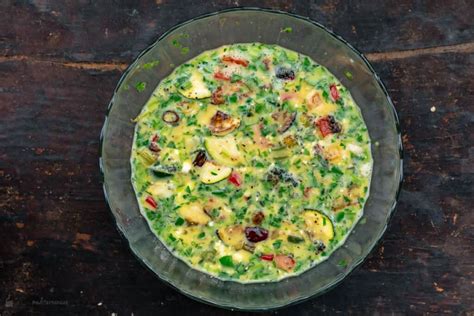 how-to-make-a-vegetable-frittata-easy image