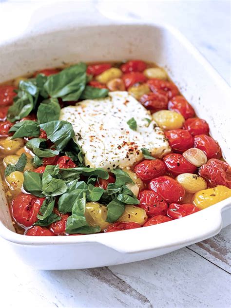 baked-feta-and-tomato-pasta-the-greek-foodie image