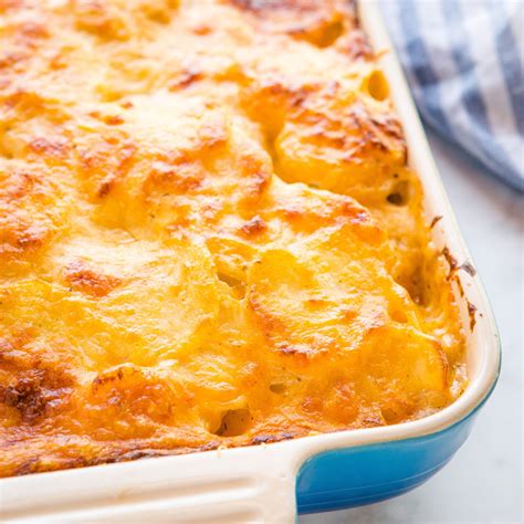 easy-classic-scalloped-potatoes-the-busy-baker image