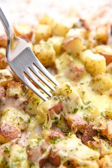 oven-baked-cheesy-potatoes-a-quick-and-easy-side image