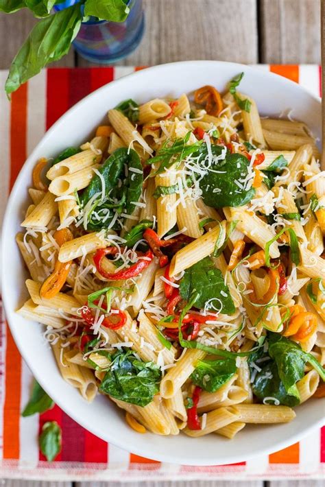 balsamic-sweet-pepper-pasta-with-spinach-and image