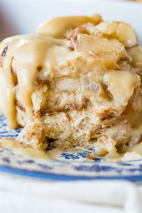 apple-pie-bread-pudding-with-vanilla-sauce-video image