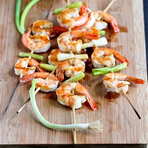 grilled-teriyaki-shrimp-recipe-cookin-canuck image