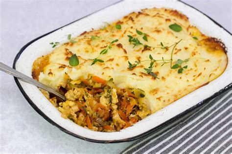 chicken-cottage-pie-family-dinners image