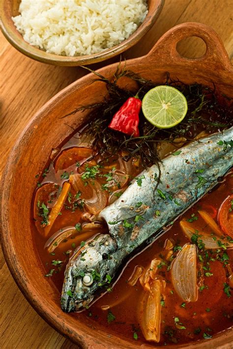 sudado-de-pescado-fabulous-peruvian-steamed-fish-stew image