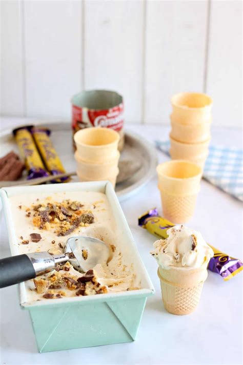 no-churn-honeycomb-ice-cream-effortless-foodie image