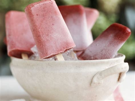 strawberry-raspberry-ice-pops-recipe-eat-smarter-usa image