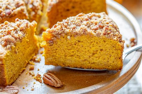 pumpkin-breakfast-cake-with-pecan-crumble-saving image