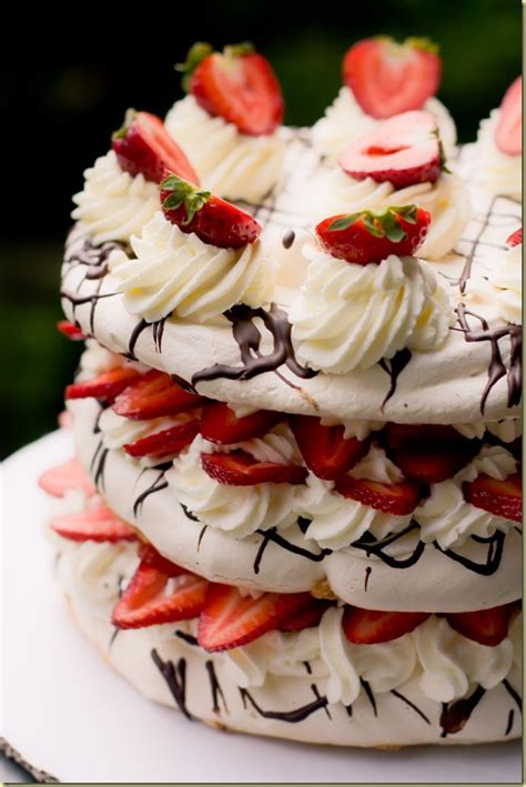 meringue-cake-boccone-dolce-let-the-baking-begin image