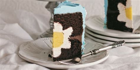 daisy-cake-recipe-delish image