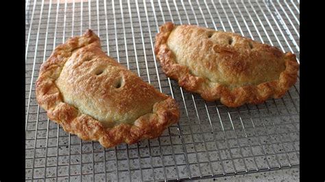 apple-turnovers-recipe-how-to-make-hand-pies image