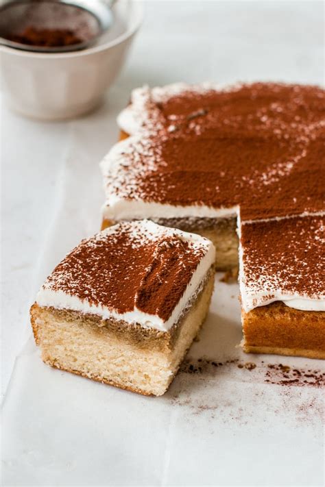 easy-and-perfect-tiramisu-cake-pretty-simple-sweet image