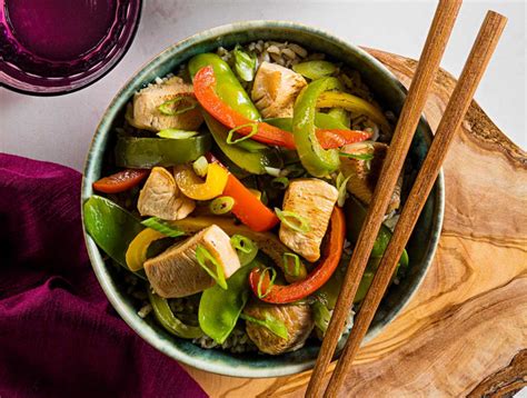 chicken-stir-fry-with-snow-peas-and-bell-pepper image