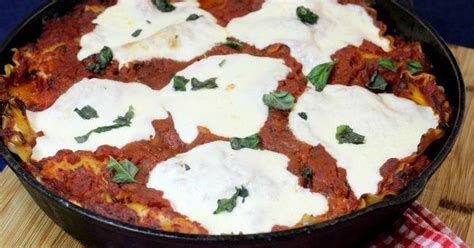 skillet-lasagna-recipe-cast-iron-skillet-lasagna image