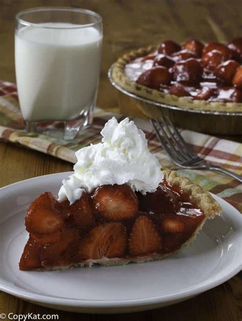 the-best-shoneys-strawberry-pie-recipe-copykat image