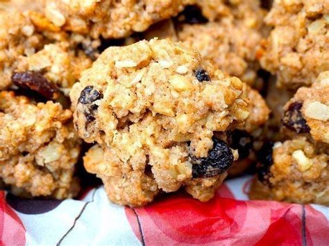 why-you-need-dianes-six-spice-oatmeal-raisin-cookies image