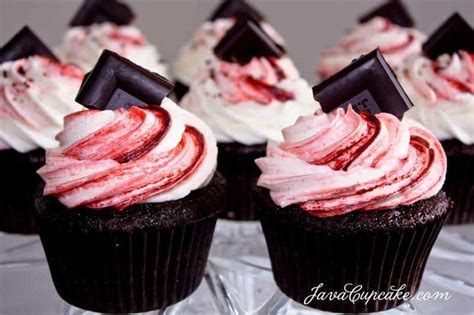dark-chocolate-raspberry-curd-filled-cupcakes image