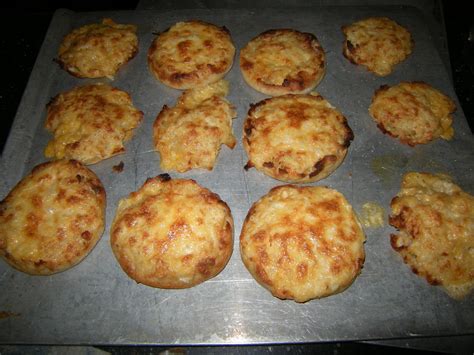 cheese-crabmeat-english-muffins-finger-click-saver image