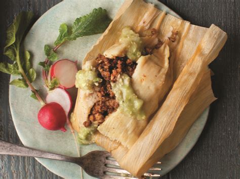 chicken-and-chorizo-tamales-cookstrcom image