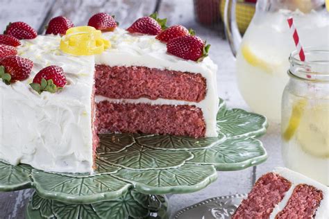 strawberry-lemonade-cake-mrfoodcom image