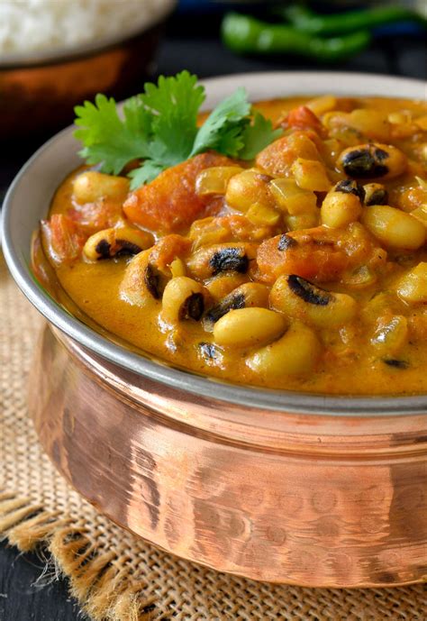curried-vegetarian-black-eyed-peas-recipe-cilantro-and image