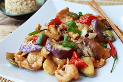 spicy-szechuan-chicken-and-eggplant-asian-caucasian image