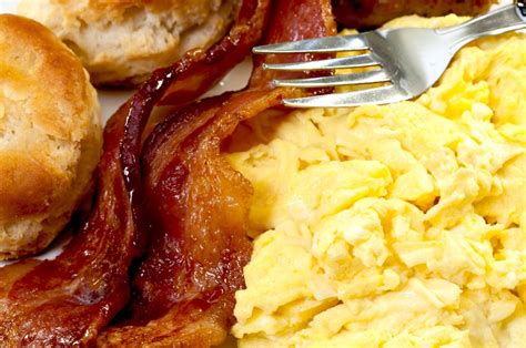 country-buttermilk-scrambled-eggs-country image