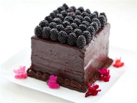 flourless-chocolate-torte-for-passover-devour image