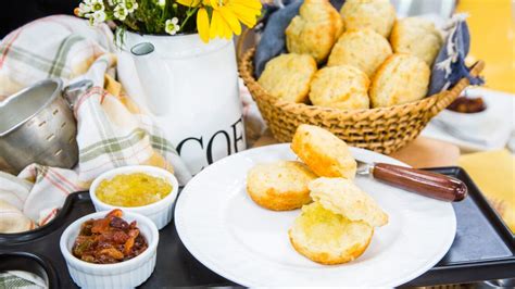 recipe-regina-charboneaus-natchez-butter-biscuits image