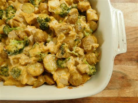 cheesy-chicken-broccoli-potato-bake-drizzle-me image