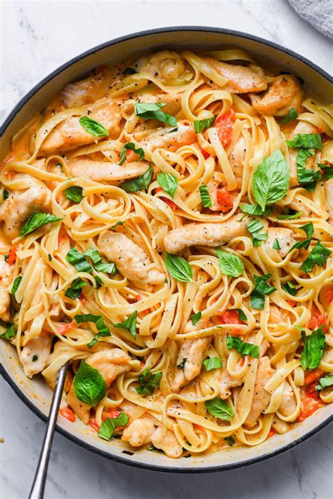 creamy-tomato-basil-chicken-pasta-cookin-with-mima image