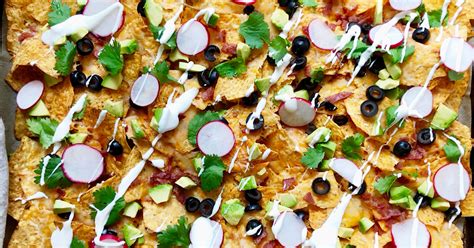 15-easy-cheesy-nacho-recipes-to-devour-on-super-bowl image