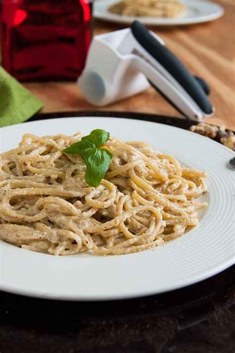 creamy-walnut-sauce-for-pasta-cooking-with-mamma-c image