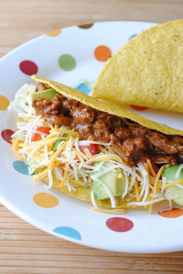 easy-mole-tacos-leah-claire image