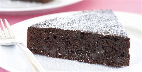 robinhood-chocolate-fudge-cake image