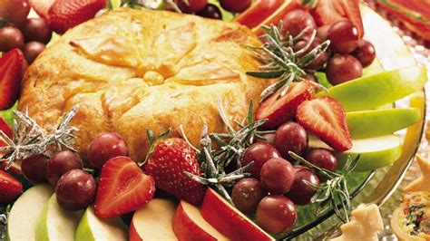 pastry-wrapped-jalapeo-brie-with-fruit image