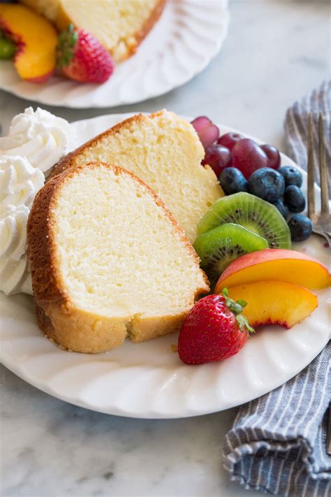 best-pound-cake-recipe-with-topping-ideas-cooking image
