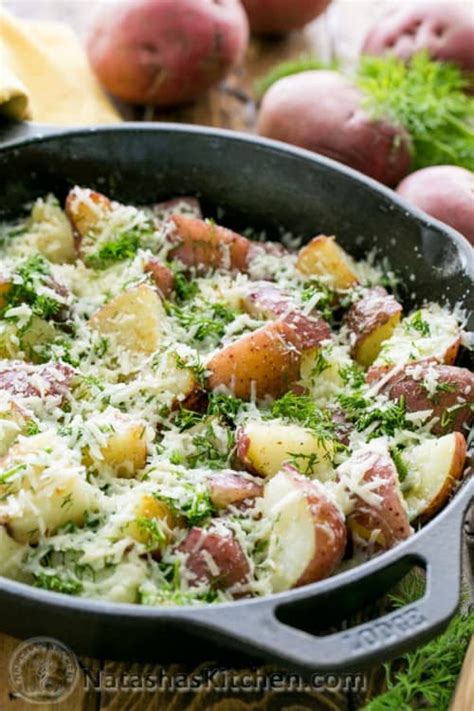buttered-red-potatoes-with-dill-new-red-potatoes image