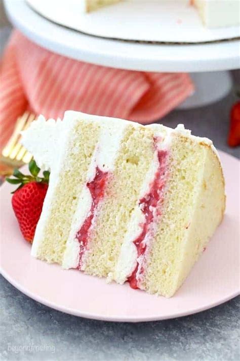 strawberry-mascarpone-cake image