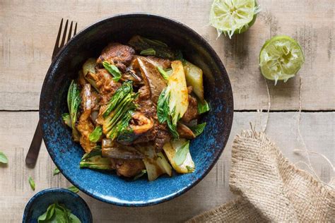 jungle-curry-with-pork-bok-choy-and-eggplant-sunbasket image