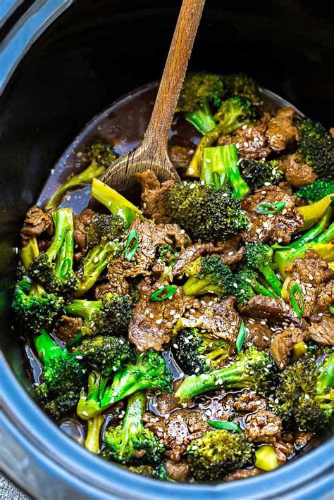 slow-cooker-beef-and-broccoli-easy-chinese-food image