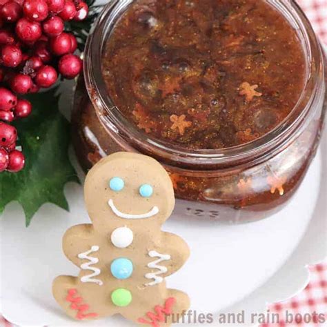 make-this-double-chocolate-toffee-cookies-gift-in-a-jar image