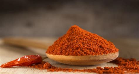 is-paprika-spicy-benefits-nutrition-types image