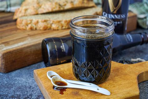 guinness-reduction-dipping-sauce-taras image
